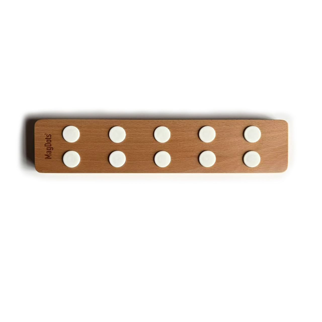 Mag04001